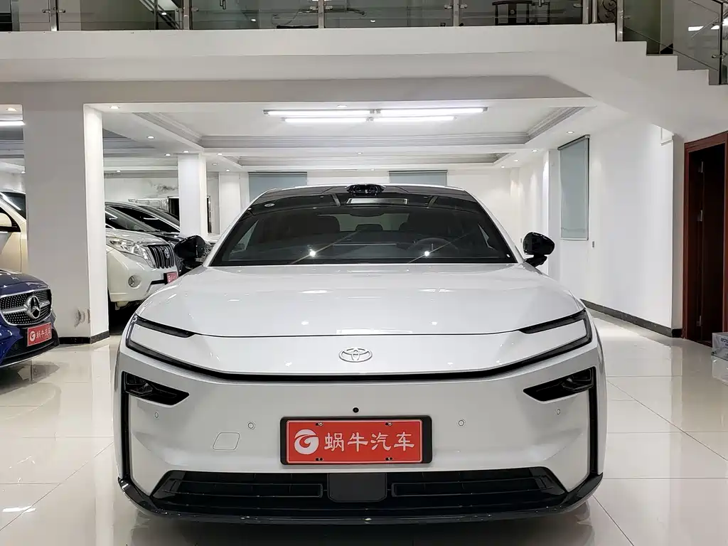 Toyota bZ7 — миниатюра 2