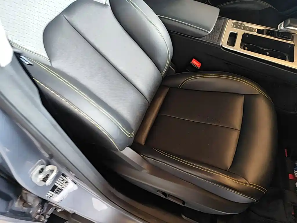 Roewe RX5 New Energy — миниатюра 25