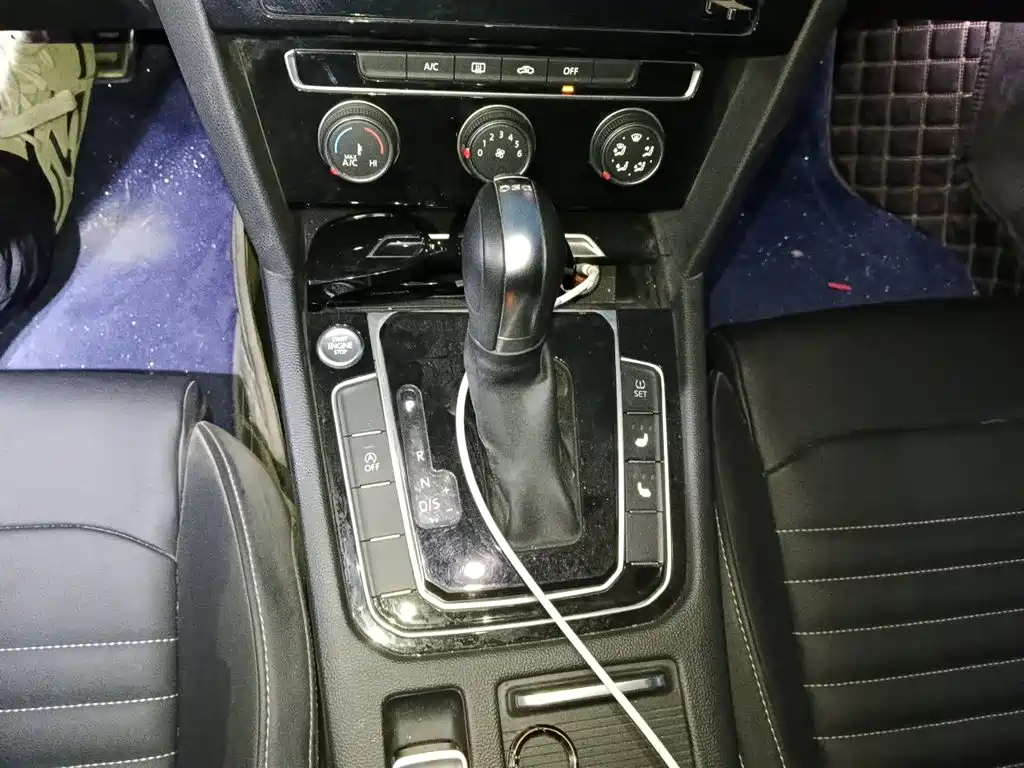 Volkswagen Magotan — миниатюра 10