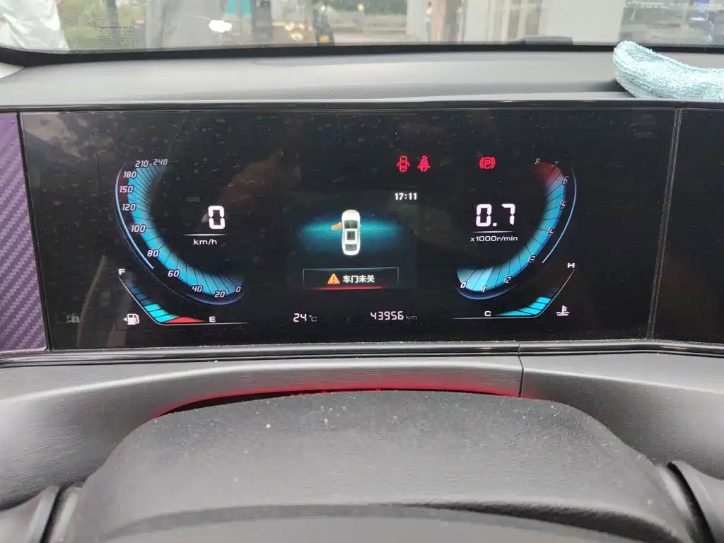 Changan Eado — миниатюра 7