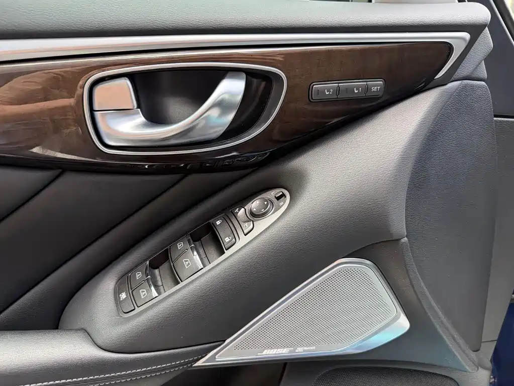 Infiniti Q50L — миниатюра 9