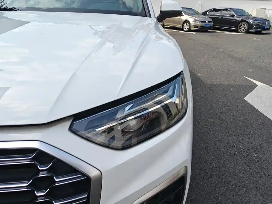 Audi Q5L — миниатюра 5