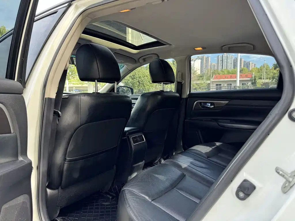 Nissan Teana — миниатюра 13