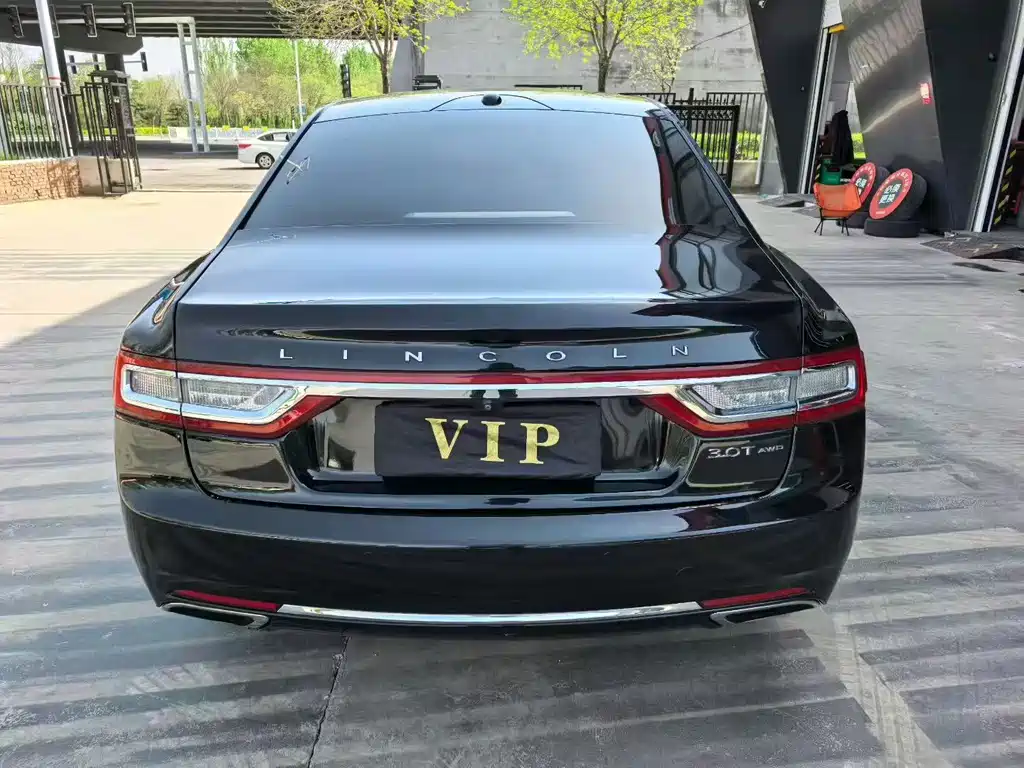 Lincoln Continental — миниатюра 8
