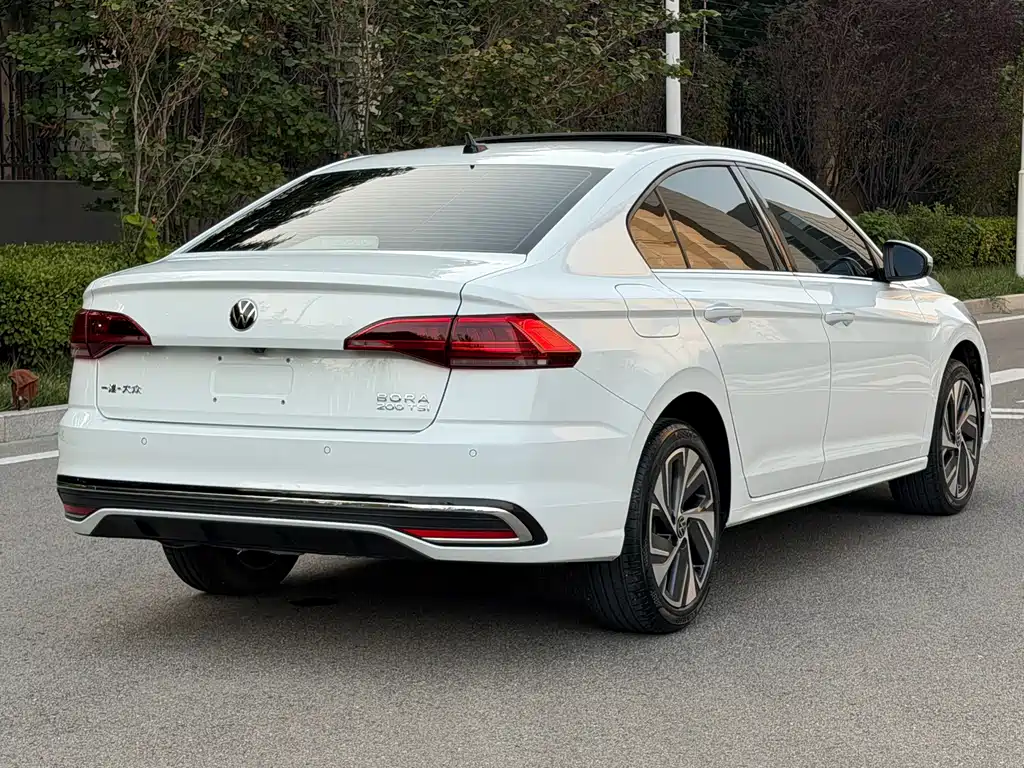 Volkswagen Bora — миниатюра 14