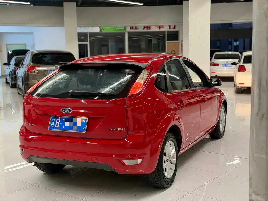 Ford Focus — миниатюра 14