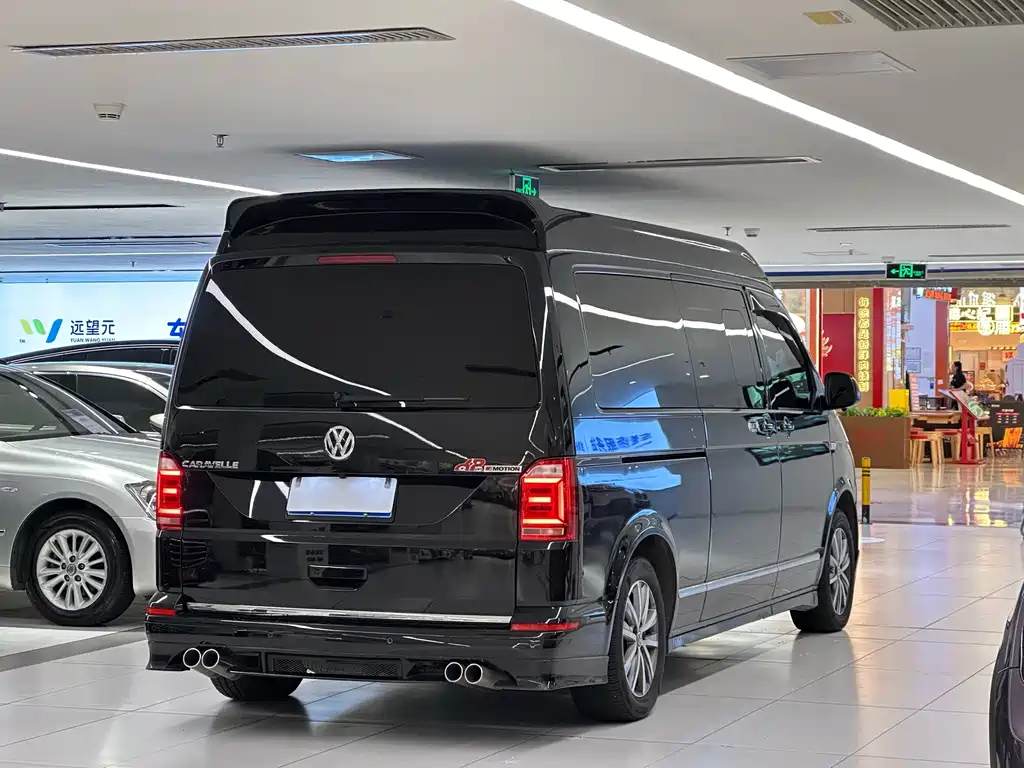 Volkswagen Caravelle — миниатюра 5