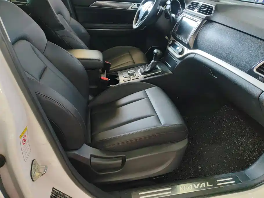 Haval H6 Coupe — миниатюра 8