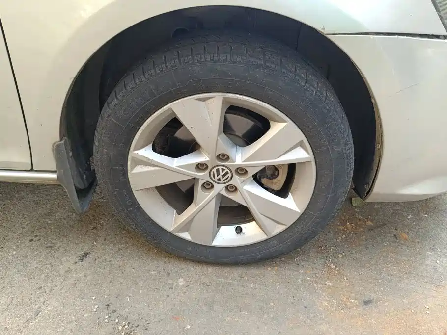 Volkswagen Bora — миниатюра 6