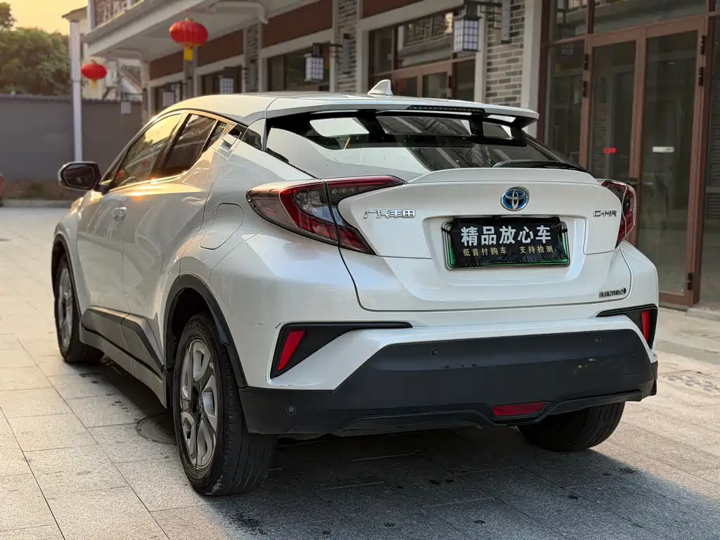 TOYOTA C HR EV