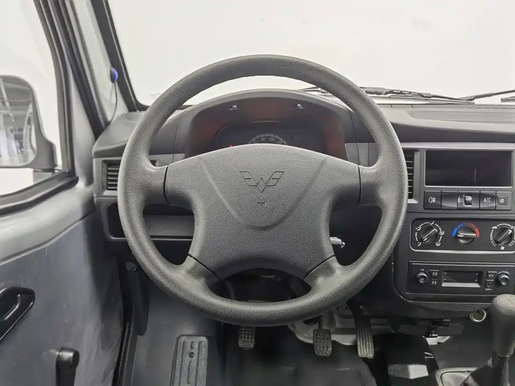 Wuling Zhiguang — миниатюра 11