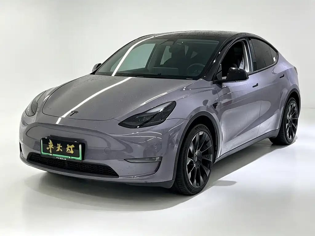 Tesla Model Y — фотографии объявления, Фото 2