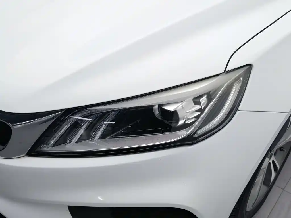 Geely Binrui — миниатюра 7