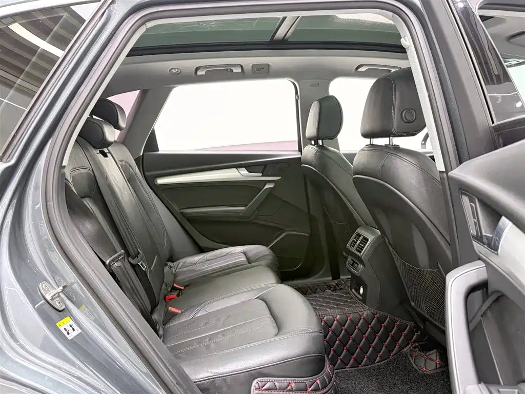 Audi Q5L 2020 40 TFSI Fashion