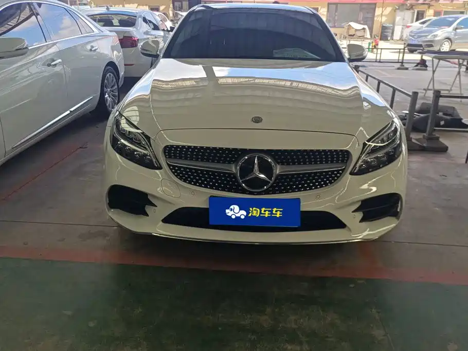 Mercedes-Benz C-Class — миниатюра 2