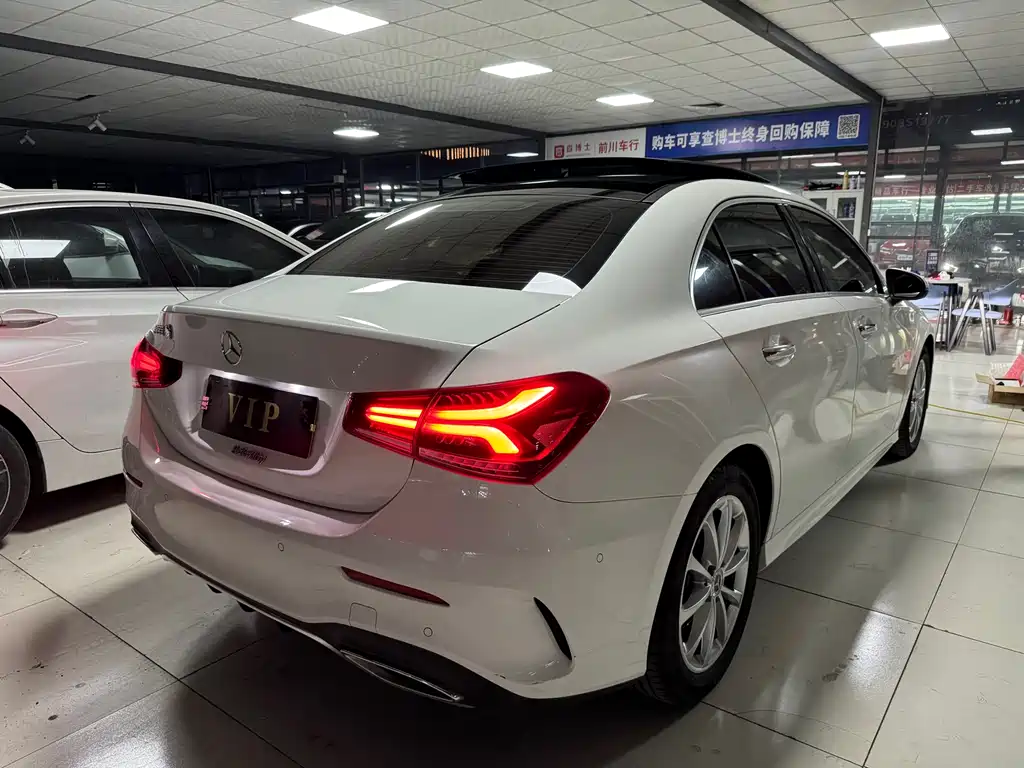 MERCEDES-BENZ A CLASS