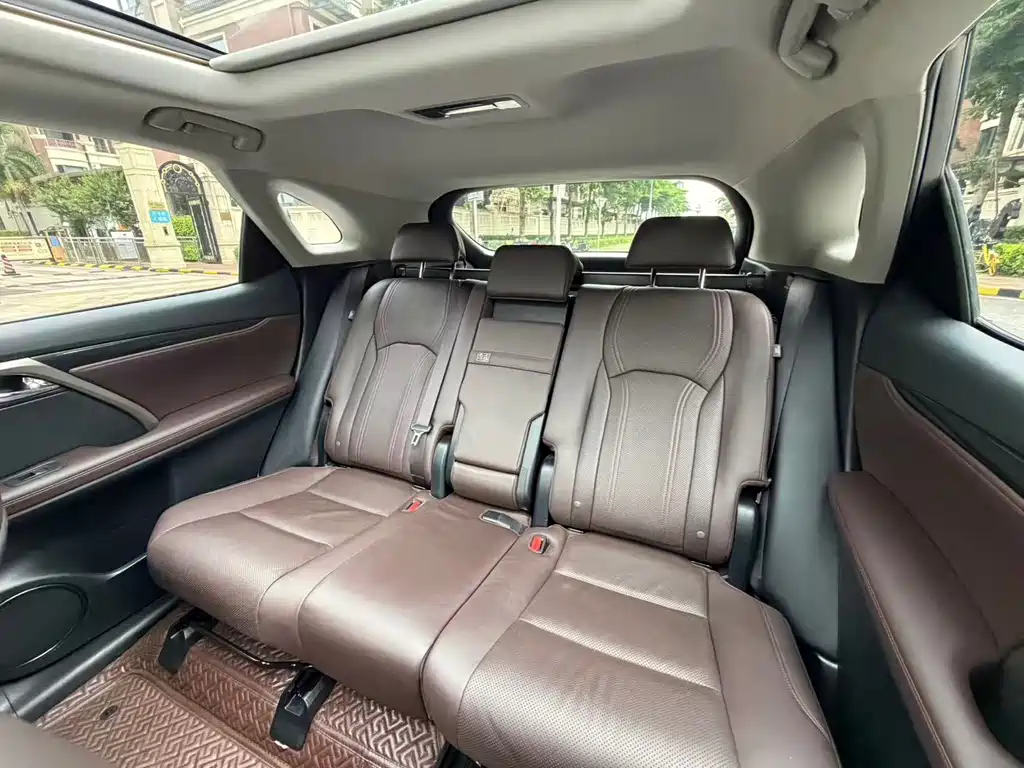 Lexus RX — миниатюра 11
