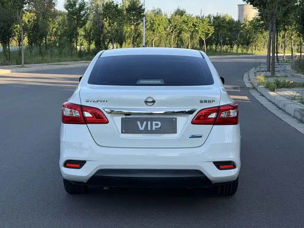 Nissan Sylphy — миниатюра 5