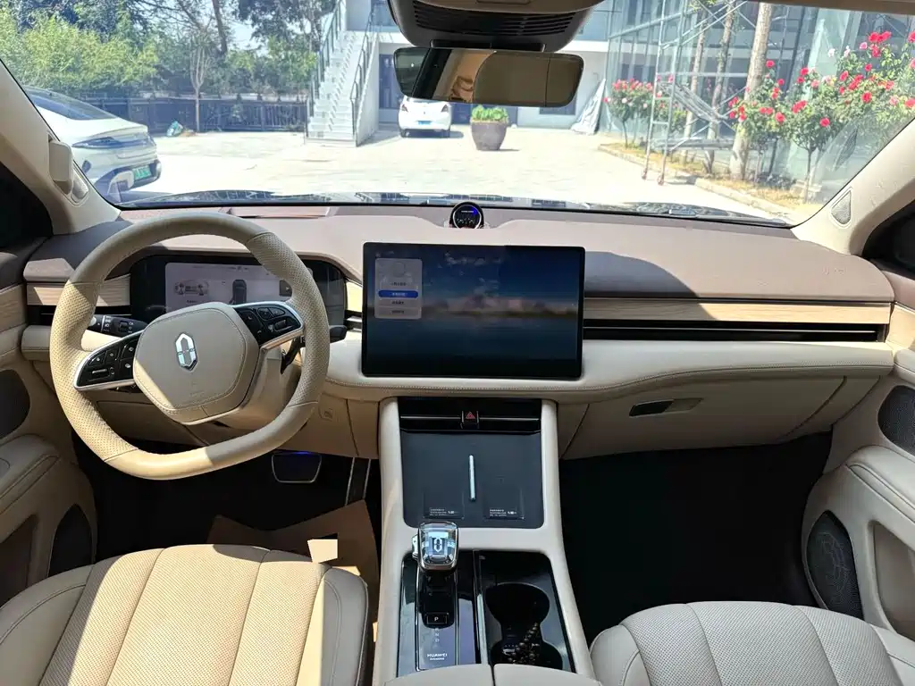 AITO AITO M7 — миниатюра 13