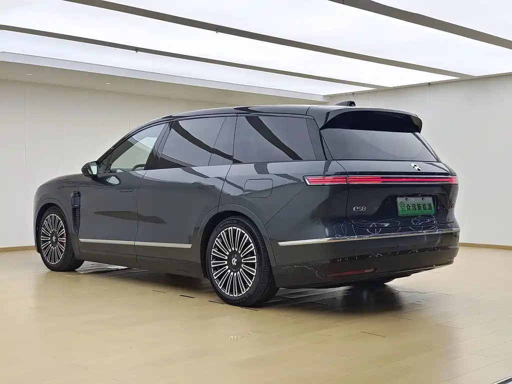 NIO ES8 — миниатюра 9