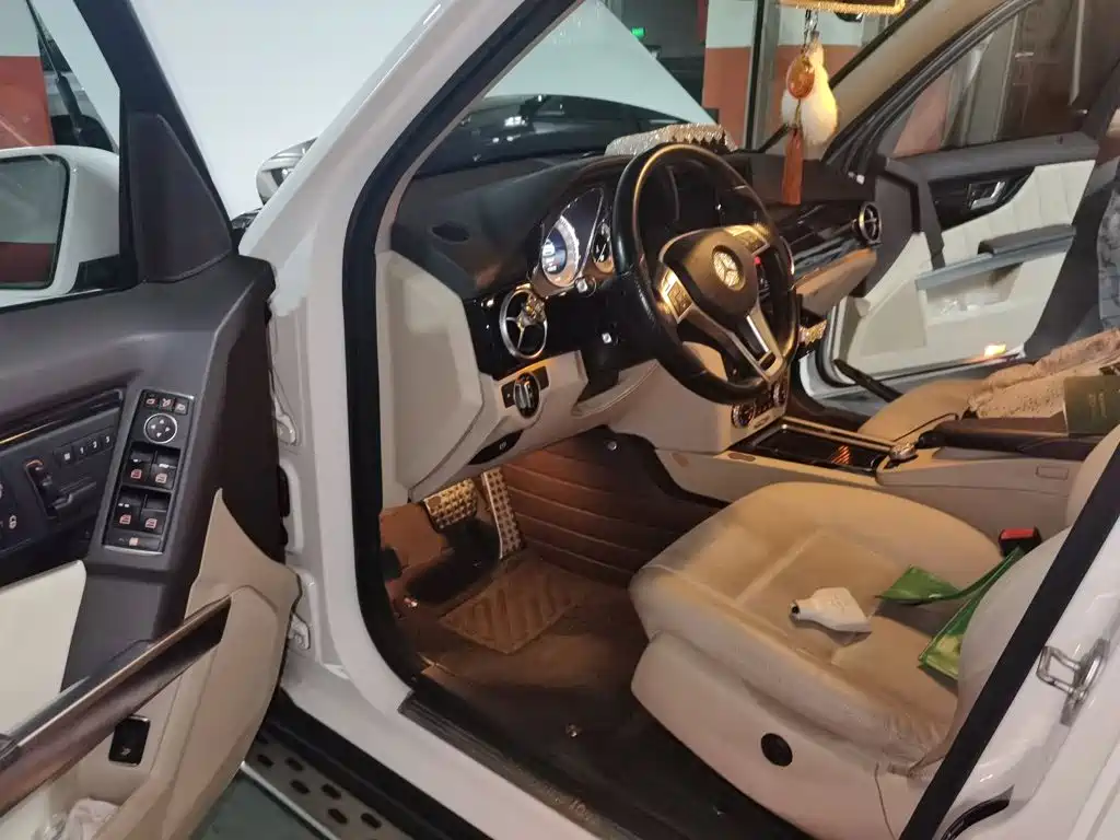 Mercedes-Benz GLK-Class — миниатюра 12