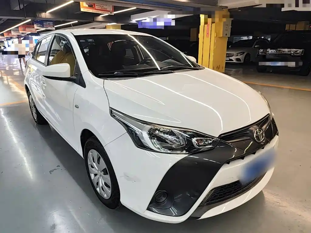 Toyota Yaris L — миниатюра 4