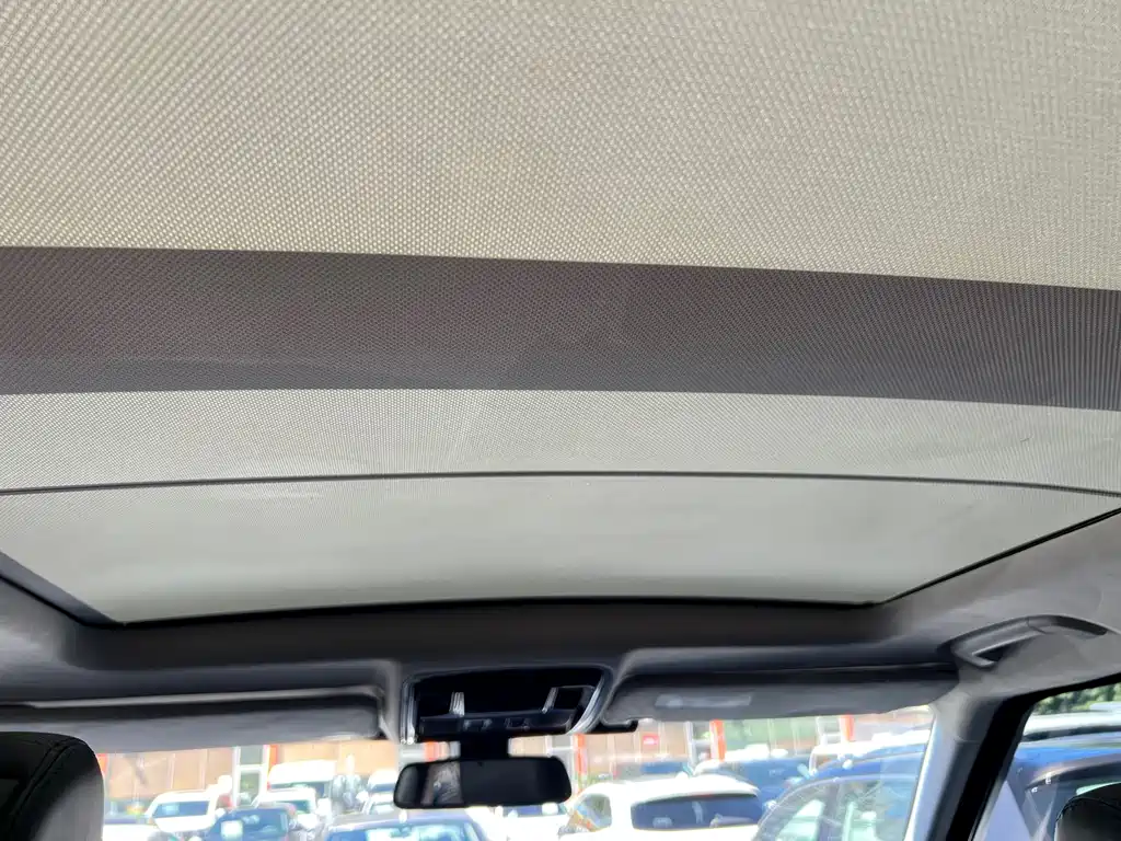 Land Rover Sport — миниатюра 13