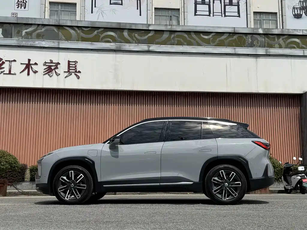NIO ES6 — миниатюра 15