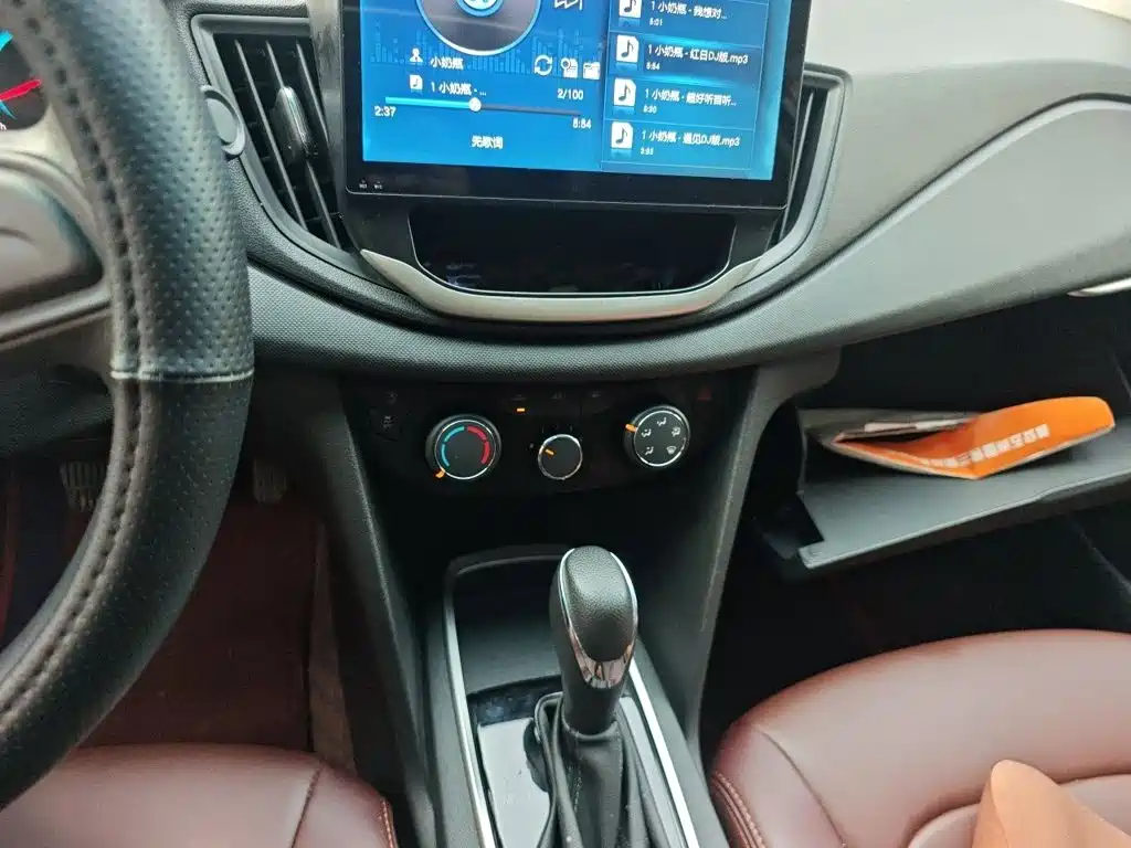 Chevrolet Cavalier 2018 320 AT
