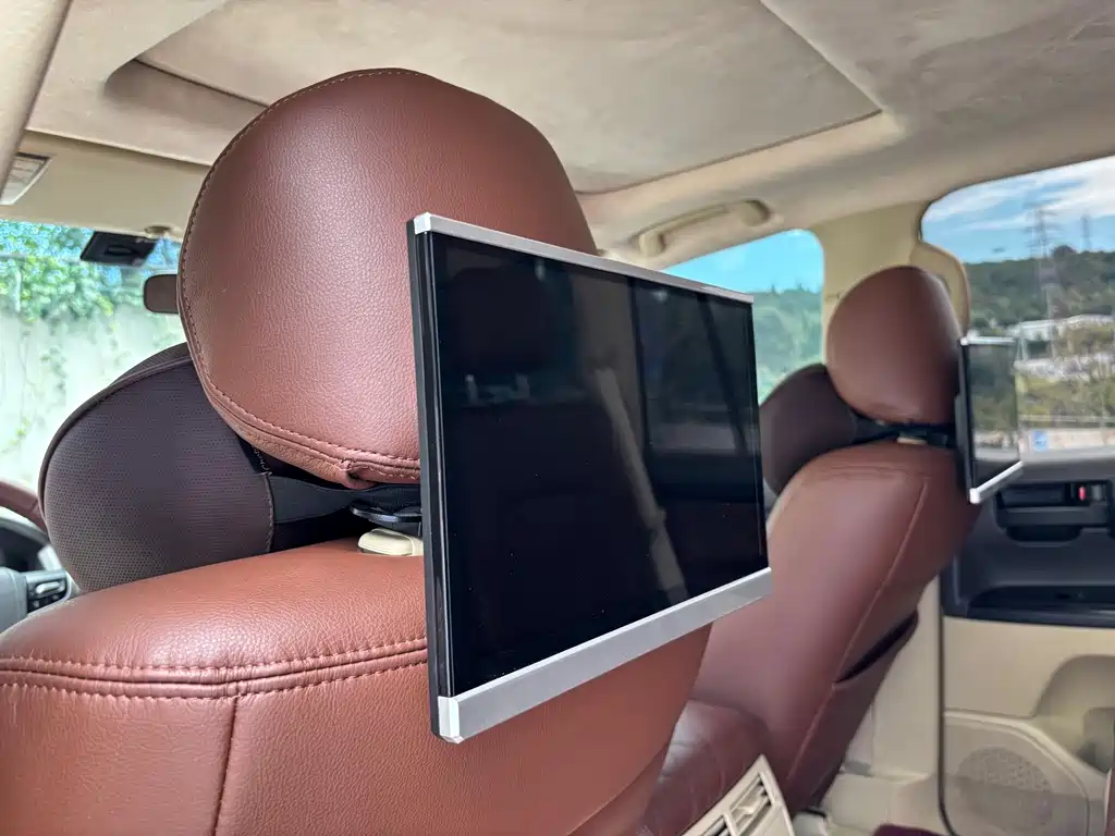 Toyota Land Cruiser — миниатюра 25