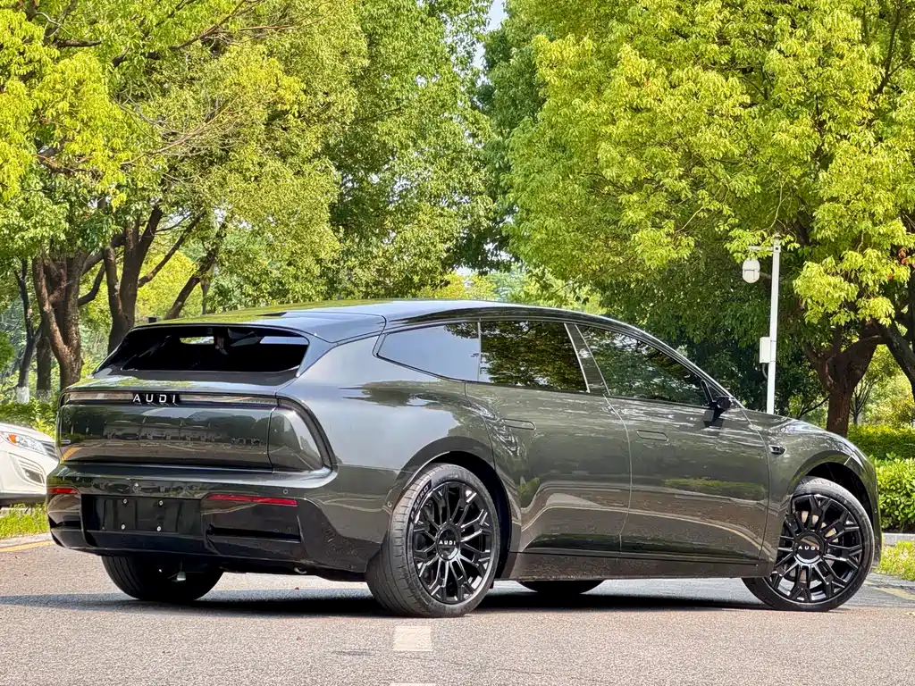 Audi E5 Sportback 2026 Flagship quattro