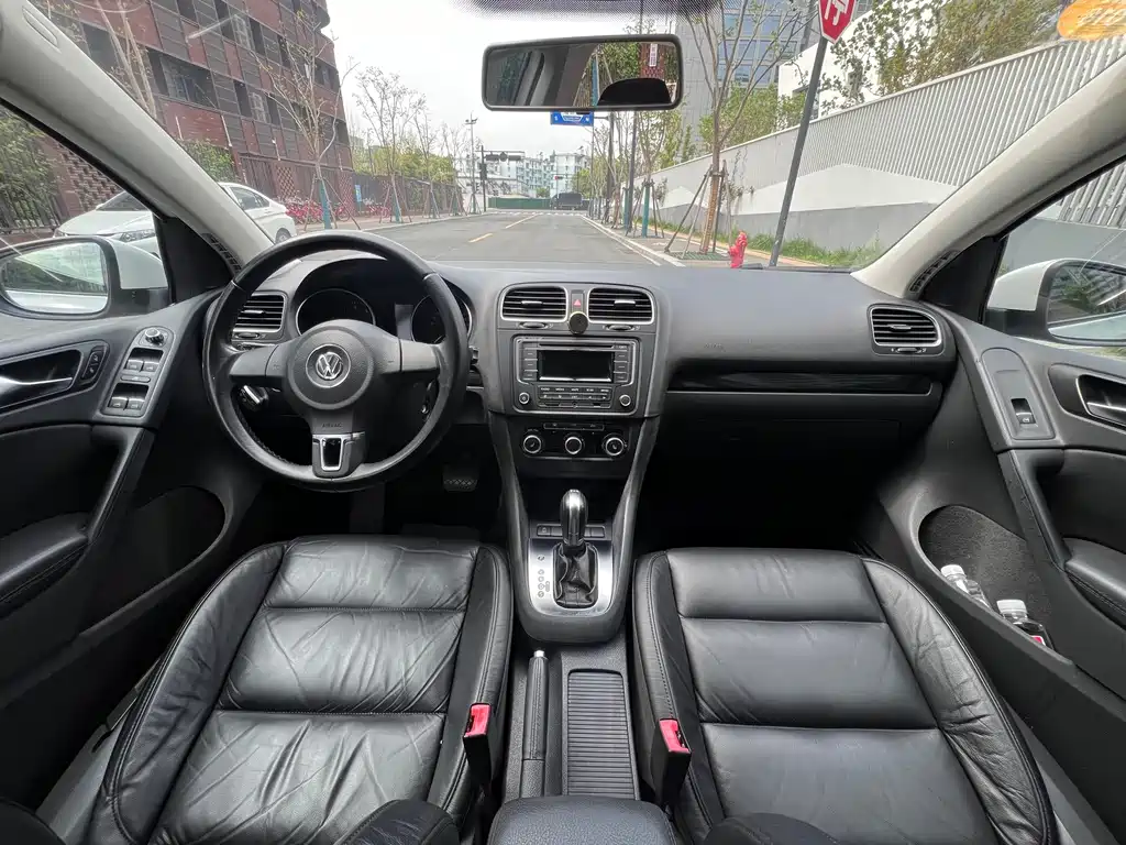 Volkswagen Golf — миниатюра 4