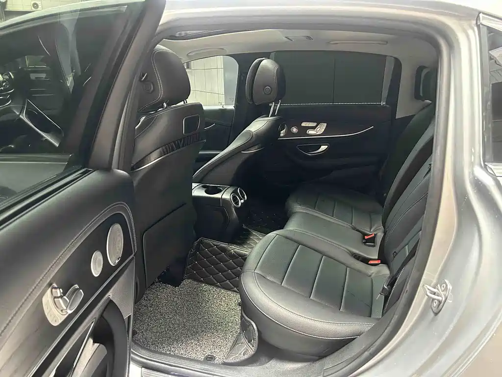 Mercedes-Benz E-Class E 2020 E 300 L Sport