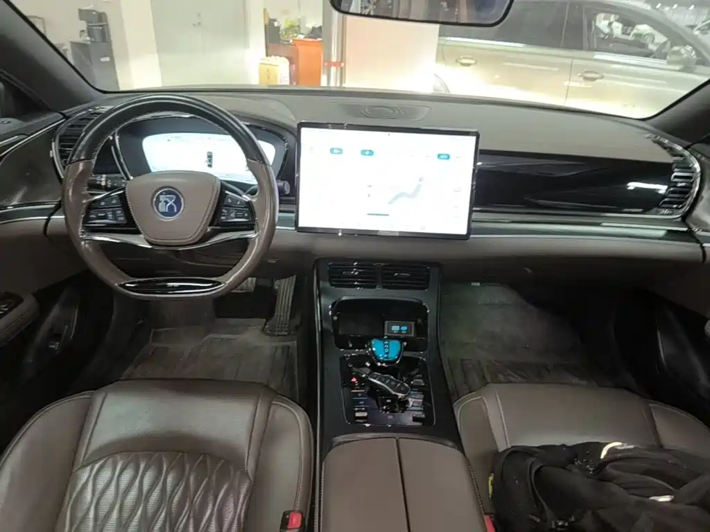 BYD Han — миниатюра 10