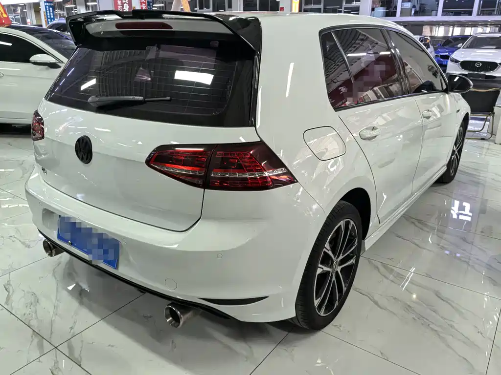 Volkswagen Golf — миниатюра 6