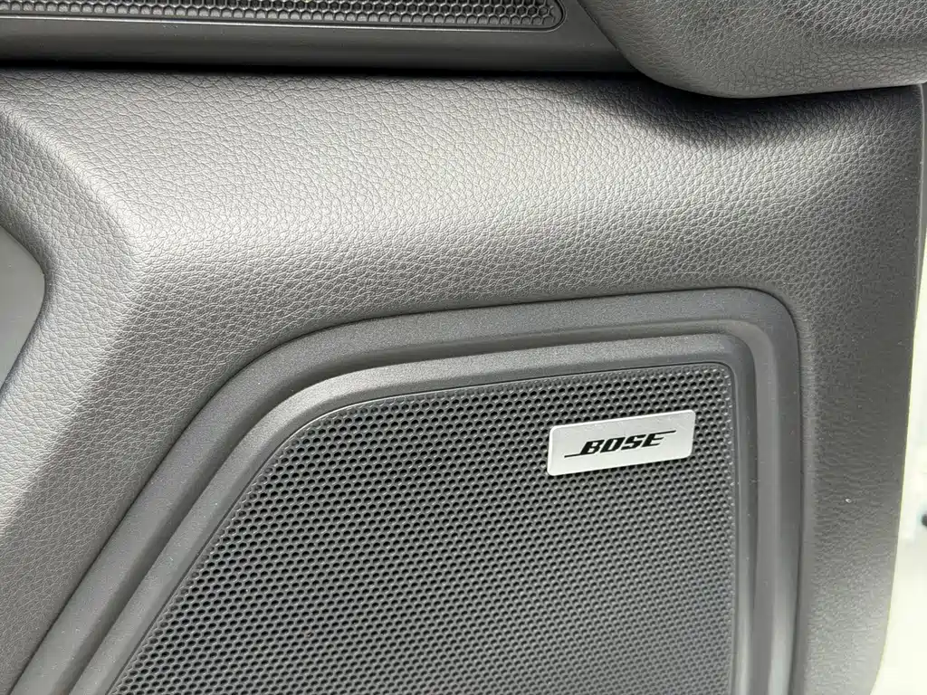 Porsche Macan — миниатюра 11