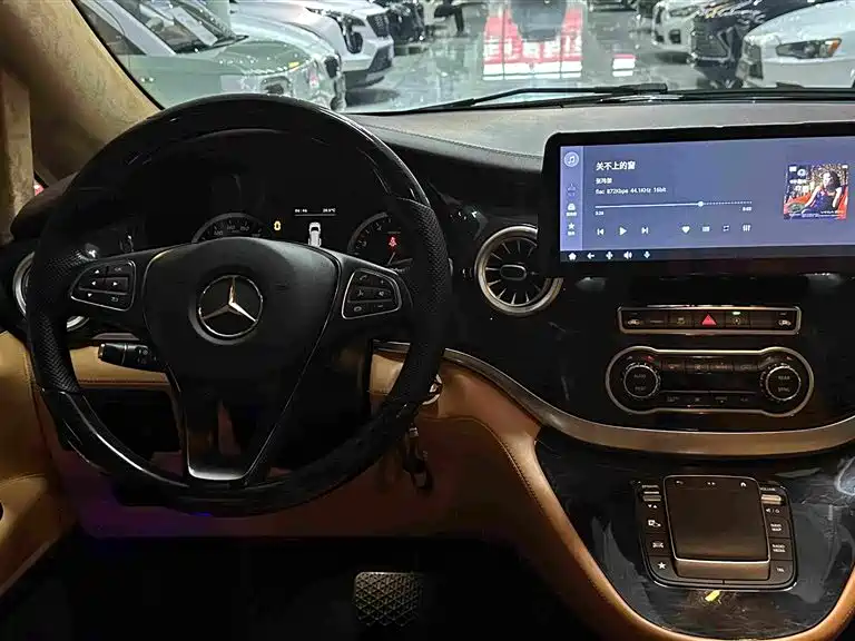 Mercedes-Benz Vito — миниатюра 15