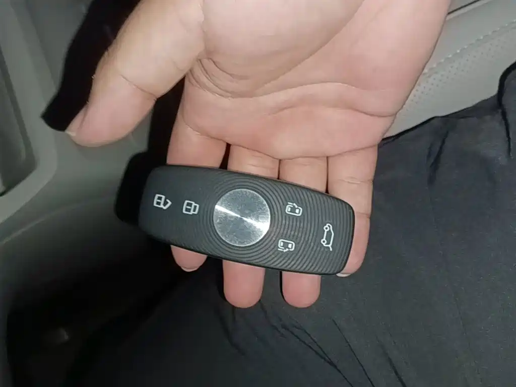 Roewe iMAX8 — миниатюра 9