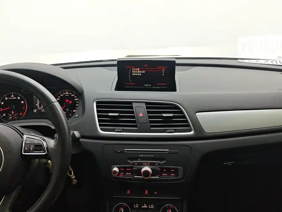 Audi Q3 — миниатюра 13
