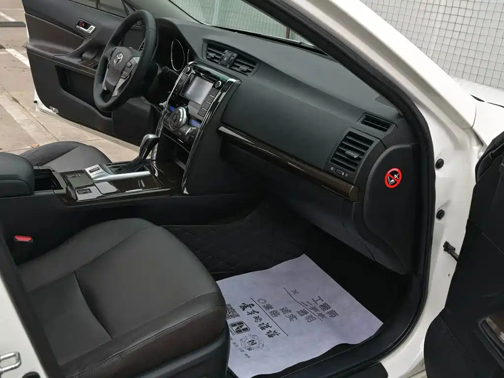 Toyota Reiz — миниатюра 14