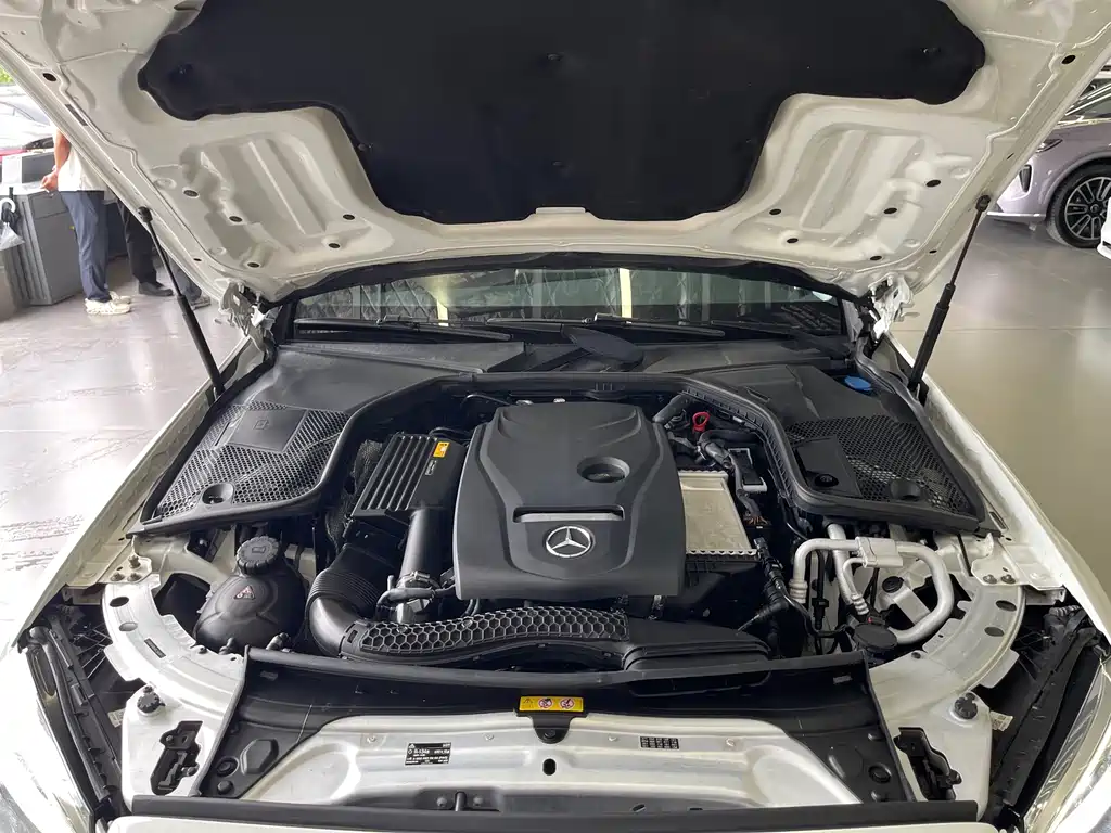Mercedes-Benz C-Class — миниатюра 28