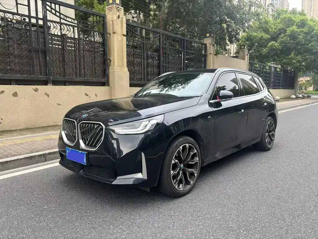 宝马X3 2025款 xDrive30L 领先型 M运动套装 2025