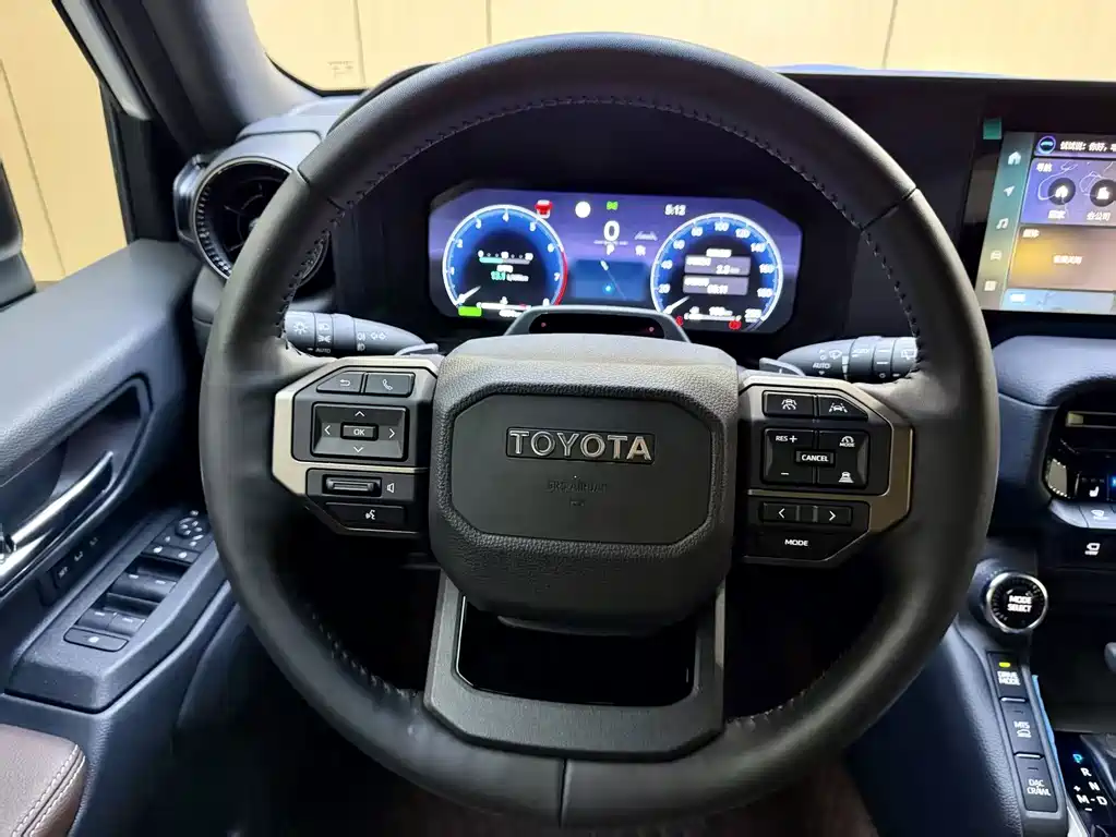 Toyota Prado — миниатюра 7
