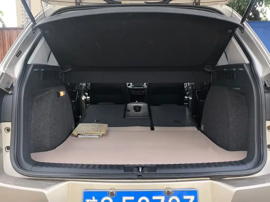 Volkswagen Tiguan — миниатюра 19