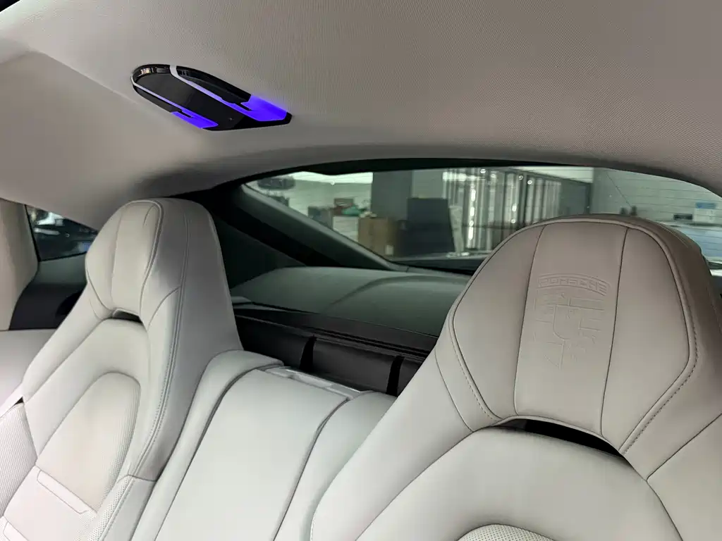 Porsche Panamera Hybrid — миниатюра 13