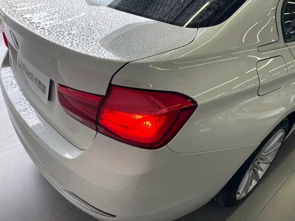 BMW 3 Series — миниатюра 32