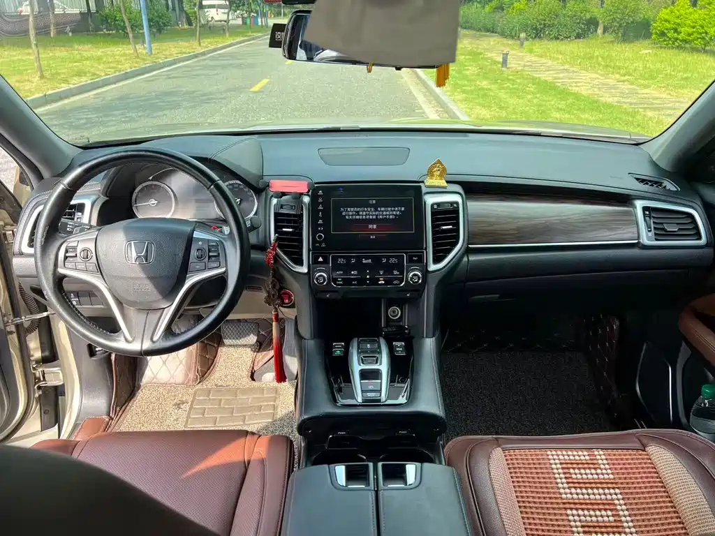 Honda UR-V — миниатюра 5