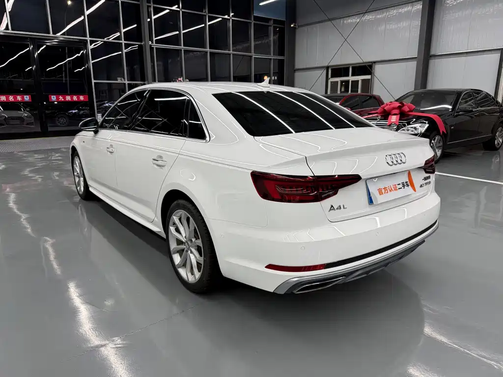 Audi A4L — миниатюра 14