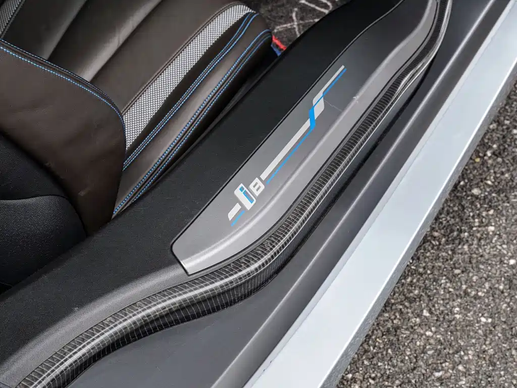BMW i8 — миниатюра 8