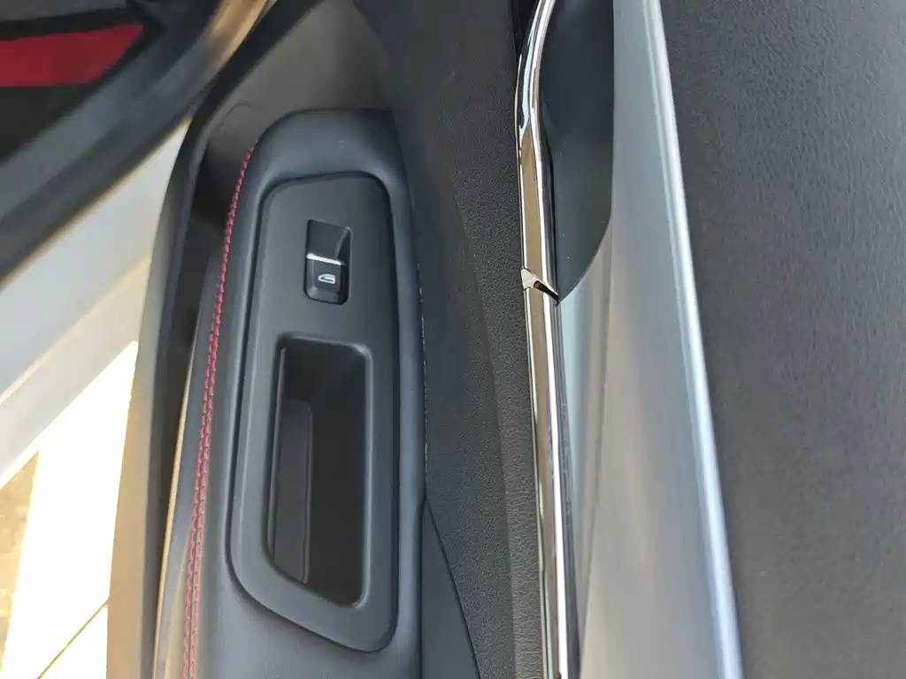 Geely Binrui — миниатюра 9